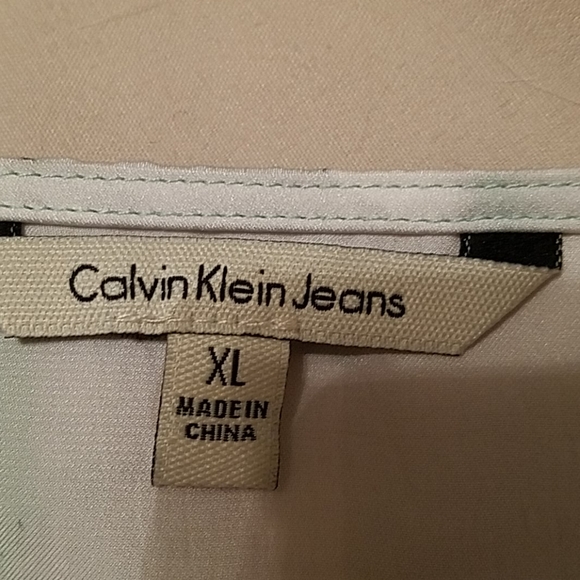 Blouse - Picture 3 of 3